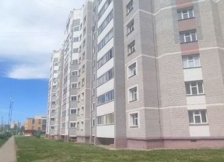 Продам 3-комнатную квартиру, 63.3 м2, Киров, Мостовицкая улица, 4