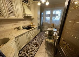 Продаю двухкомнатную квартиру, 52 м2, Ростов-на-Дону, улица Малиновского, 76