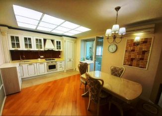 Аренда двухкомнатной квартиры, 81 м2, Калуга, улица Академика Королёва, 22