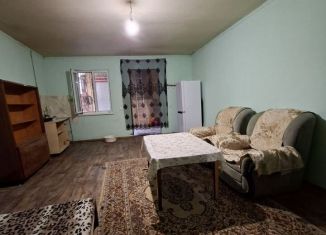 Сдаю комнату, 25 м2, Махачкала, 2-й Чиркейский проезд, 15