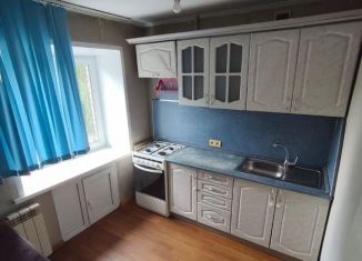 Продается однокомнатная квартира, 29 м2, Барнаул, улица Антона Петрова, 144/65