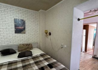 Продам двухкомнатную квартиру, 38 м2, Евпатория, Степовая улица, 15/42