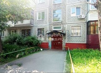 Продам двухкомнатную квартиру, 48.4 м2, Омская область, улица Лукашевича, 15Б