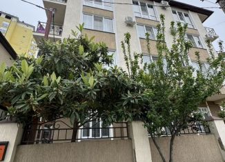 Сдается однокомнатная квартира, 40 м2, Сочи, Изумрудная улица, 1А, микрорайон Голубые Дали