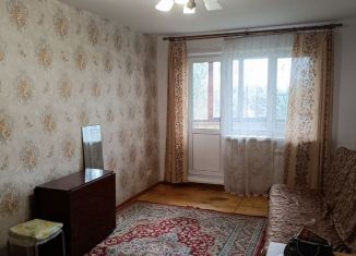 Сдам в аренду 1-комнатную квартиру, 37 м2, Кемеровская область, улица Кирова, 82