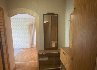 Продам 3-ком. квартиру, 70 м2, Краснодар, улица 70-летия Октября, микрорайон Юбилейный