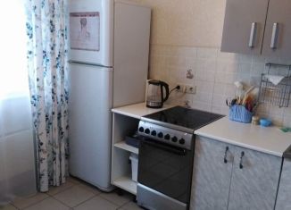 Сдаю в аренду 1-комнатную квартиру, 39 м2, Подольск, Литейная улица, 10