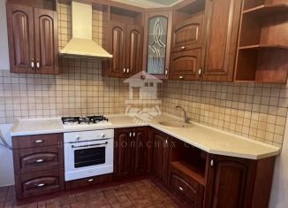 Продажа 2-комнатной квартиры, 58 м2, Орёл, микрорайон Наугорский, улица Картукова, 6