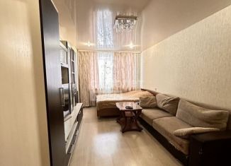 Продаю 1-комнатную квартиру, 40 м2, Череповец, Шекснинский проспект, 18Б