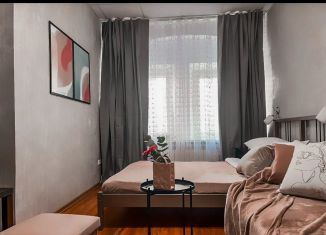 Аренда трехкомнатной квартиры, 60 м2, Санкт-Петербург, Большая Конюшенная улица, 13