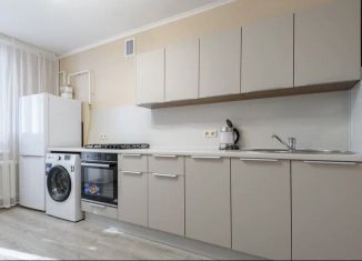 Сдается 1-комнатная квартира, 46 м2, Татарстан, улица Юлиуса Фучика, 82