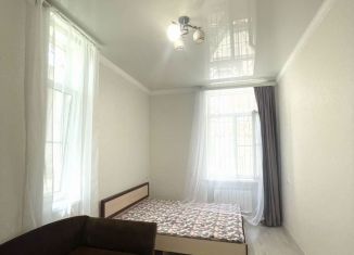 Продается 1-комнатная квартира, 34 м2, Сочи, улица Гагарина, 55