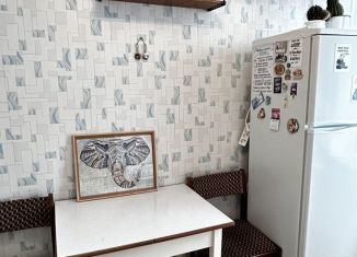 Двухкомнатная квартира на продажу, 52 м2, Чебоксары, улица Афанасьева, 9