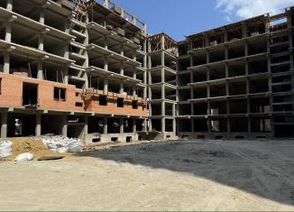 Продам 2-комнатную квартиру, 78 м2, Махачкала, улица Ирчи Казака, 101