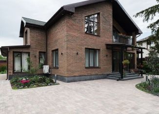 Продается дом, 198 м2, деревня Карлук, Кедровая улица