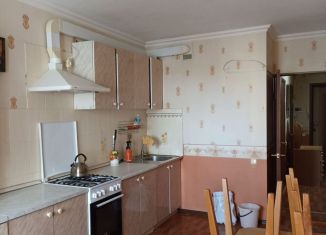 Продам 2-комнатную квартиру, 67 м2, Ростов-на-Дону, Извилистая улица, 11