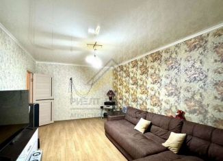 Продается 2-ком. квартира, 52 м2, Старый Оскол, микрорайон Рудничный, 10