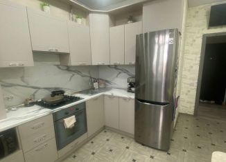 Продам 2-комнатную квартиру, 58 м2, Бузулук, улица 1-я Линия, 46