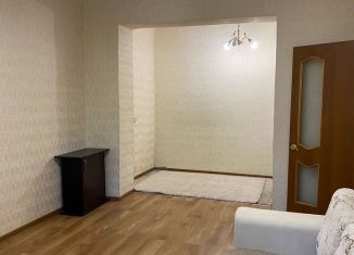 1-комнатная квартира в аренду, 38 м2, Азов, улица Измайлова, 63