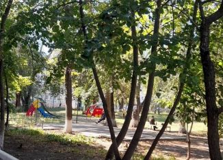 Продаю 2-комнатную квартиру, 46.5 м2, Самарская область, улица Горького, 44