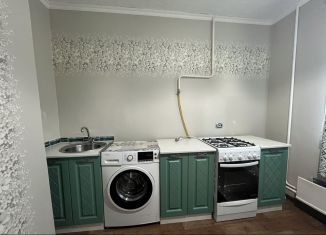 Продаю двухкомнатную квартиру, 57 м2, Йошкар-Ола, 6-й микрорайон, улица Димитрова, 58