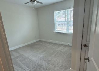 2-комнатная квартира на продажу, 87 м2, Махачкала, проспект Насрутдинова, 162