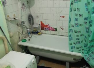 Продаю 1-ком. квартиру, 34.2 м2, Алапаевск, улица Маяковского, 30