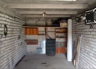 Продаю гараж, 18 м2, Волгоград