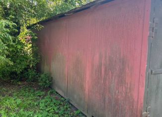 Продаю гараж, 18 м2, Ленинградская область, микрорайон Городок, 271