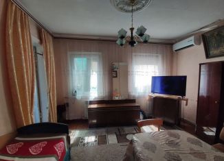 Сдам в аренду дом, 50 м2, Краснодар, улица Володи Головатого, 432