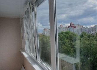 2-комнатная квартира в аренду, 50.1 м2, Брянск, улица Брянского Фронта, 12