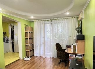 Двухкомнатная квартира на продажу, 51 м2, Красноярский край, Ленинградский проспект, 73