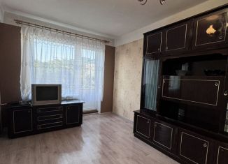 3-ком. квартира в аренду, 48 м2, Пятигорск, улица Восстания, 100
