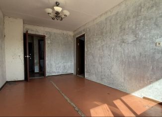 Продам двухкомнатную квартиру, 41 м2, Азнакаево, улица Сююмбики, 15