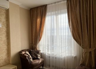 Сдам в аренду 1-комнатную квартиру, 45 м2, Ростов-на-Дону, улица Суворова, 23