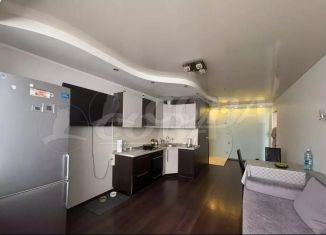 Продажа 2-ком. квартиры, 66.7 м2, Тюмень, улица Николая Семёнова, 33к1, ЖК Домостроитель