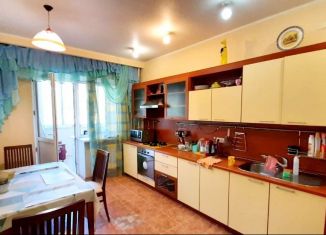 Трехкомнатная квартира в аренду, 97.2 м2, Владимир, проспект Ленина, 13Б