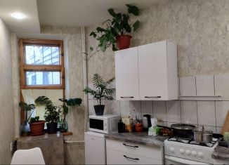 Сдается в аренду 1-комнатная квартира, 37.1 м2, Оренбург, улица Кирова, 4