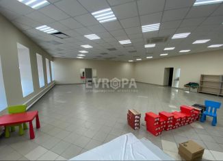 Продам торговую площадь, 1075 м2, Ульяновск, улица Гончарова, 28/13