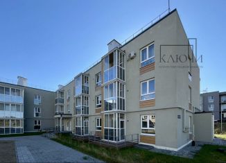 Продажа 2-комнатной квартиры, 73 м2, Магнитогорск, улица Зелёный Лог, 69/1