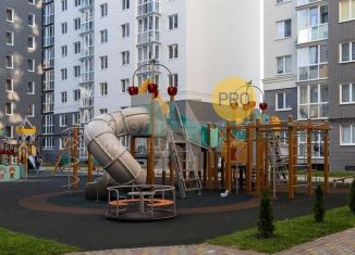 Продажа 2-ком. квартиры, 54.4 м2, Калининград