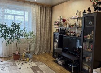 Продается трехкомнатная квартира, 66 м2, Прокопьевск, улица Обручева, 46
