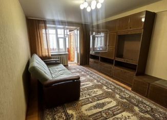 Продается однокомнатная квартира, 32.9 м2, Пермь, улица Челюскинцев, 15