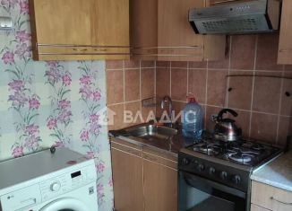 Продаю 2-комнатную квартиру, 43.2 м2, Владимир, Октябрьский проспект, 44