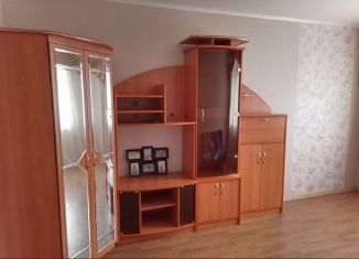 Продается двухкомнатная квартира, 42.7 м2, Воткинск, Ленинградская улица, 8