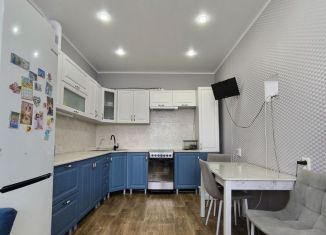 Двухкомнатная квартира на продажу, 47.7 м2, Нефтекамск, улица Ленина, 45А