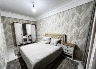 Продаю 2-ком. квартиру, 79 м2, Махачкала, улица Лизы Чайкиной, 65