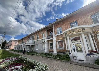 2-ком. квартира на продажу, 51.7 м2, Воткинск, улица Ленина, 30