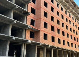 Продаю трехкомнатную квартиру, 97 м2, Махачкала, улица Ирчи Казака, 101