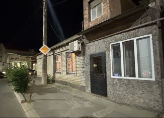 Дом на продажу, 100 м2, Махачкала, улица Мирзабекова, 233